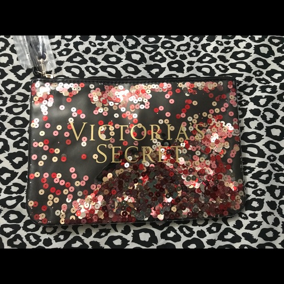 Victoria's Secret Handbags - Victoria Secret Wristlet